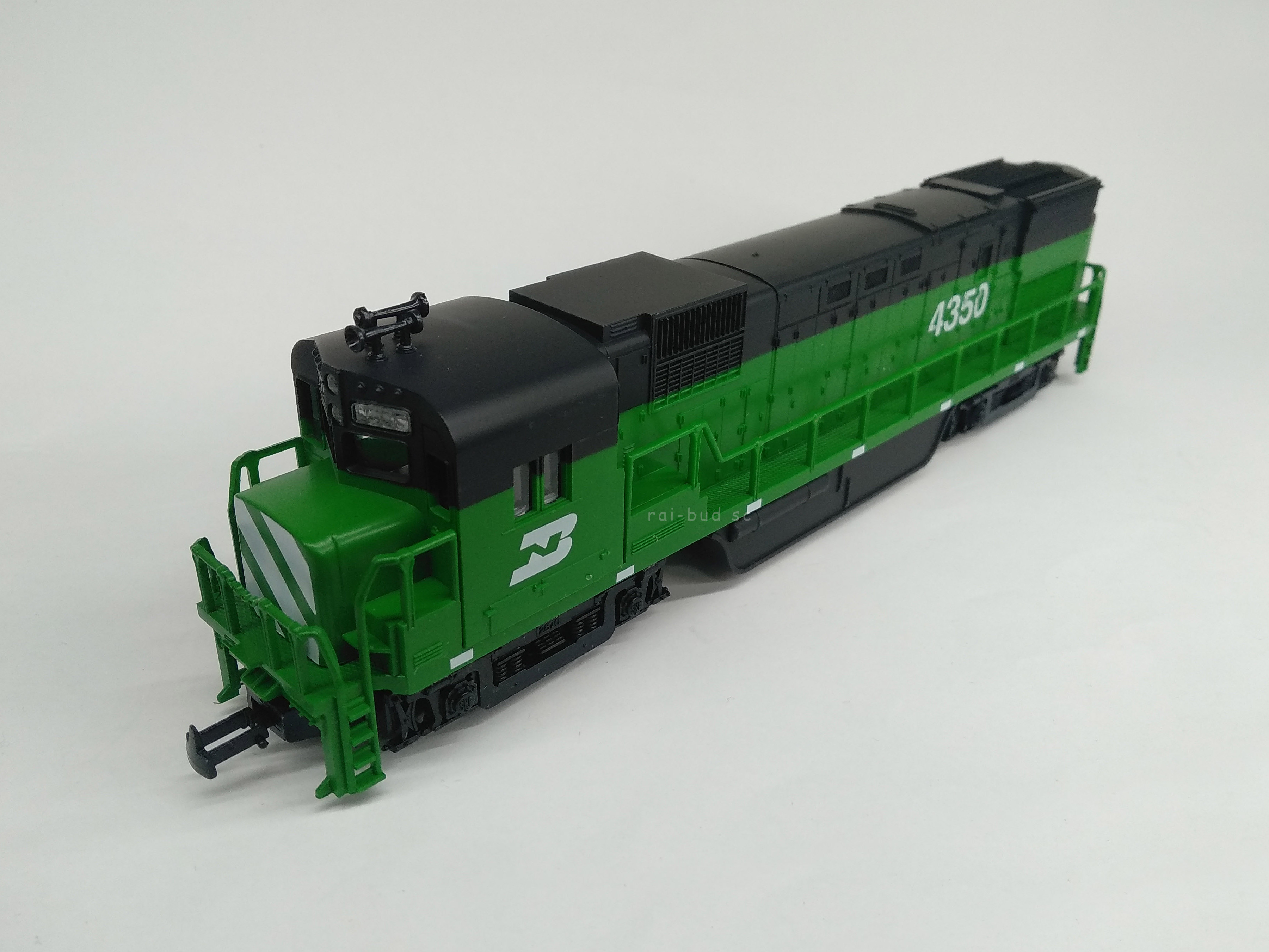 LOKOMOTYWA_HO_LOCO_ALCO_CENTURY_C-430_CONRAIL_DC_1-87_T026_29884